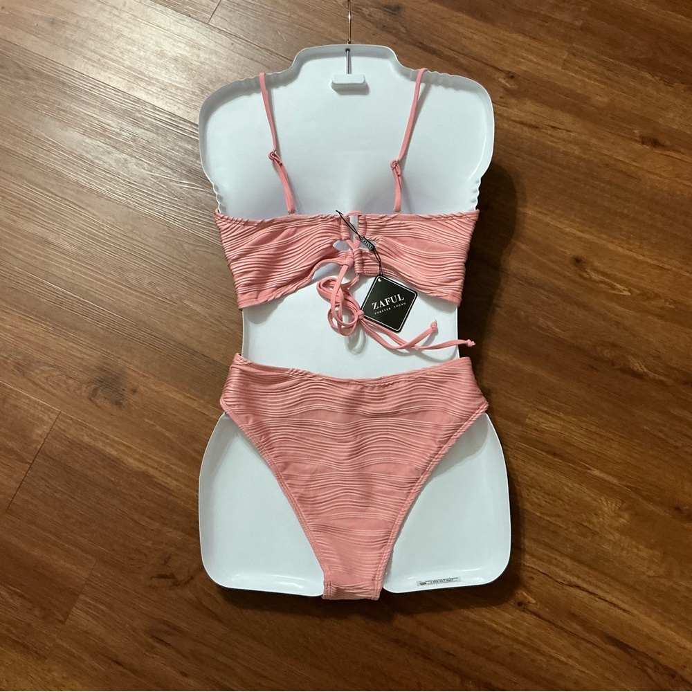 Zaful Women’s Coral Bikini Set Size 8-10 - Picture 2 of 5